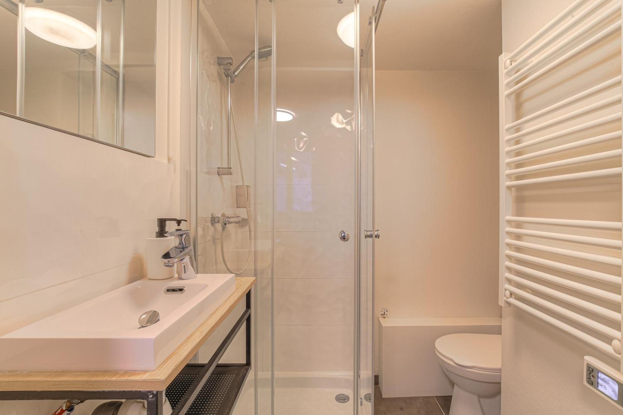 Le DODO Tolstoï Appartement Villeurbanne Buitenkant foto